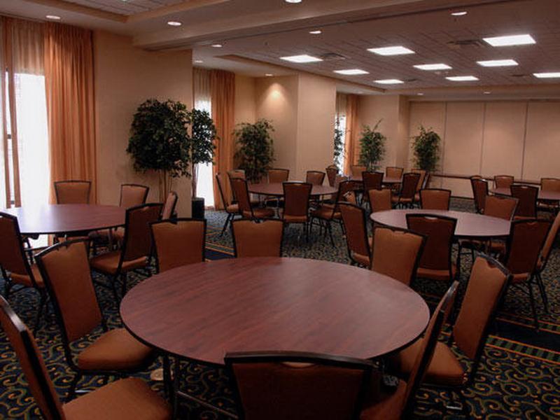 Springhill Suites By Marriott Wheeling Triadelphia Area Restoran fotoğraf
