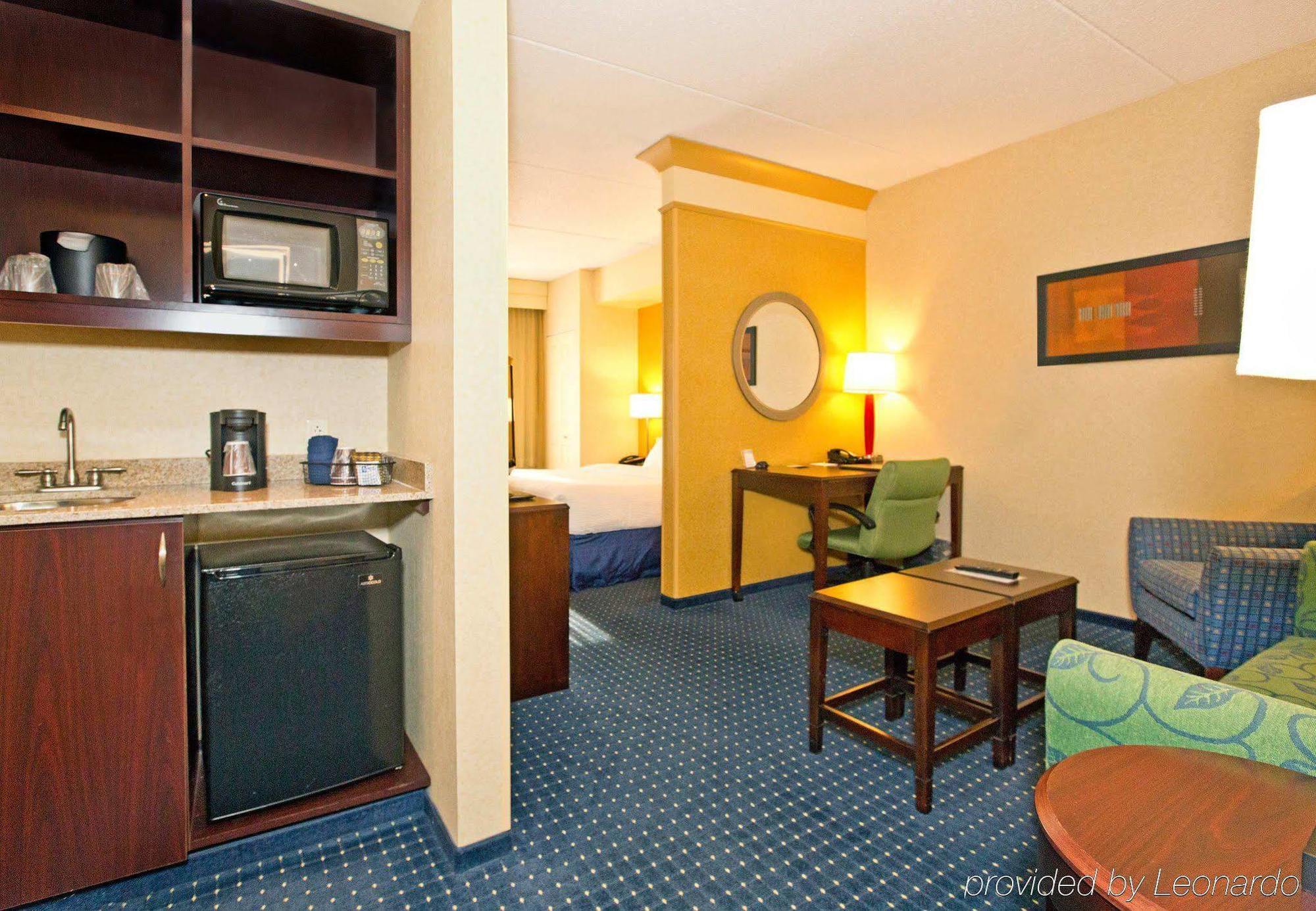 Springhill Suites By Marriott Wheeling Triadelphia Area Dış mekan fotoğraf